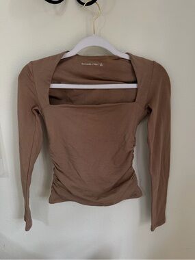 Abercrombie & Fitch Square Neck Long Sleeve Top
